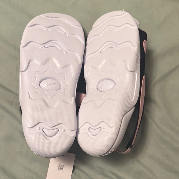 Nike- Kids Sunray sandals - Picture 2 of 4